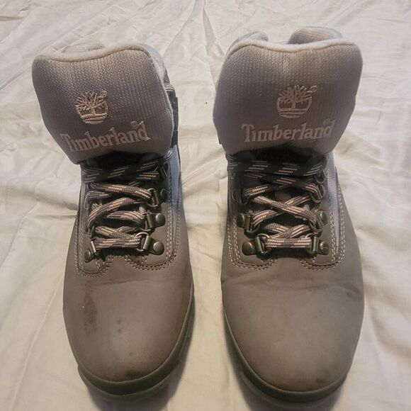 Timberland 8.5 Boots Moss Green/Beige/ Pink Trim 83373 3422 Hike, Hunt, Climb, - Picture 4 of 12